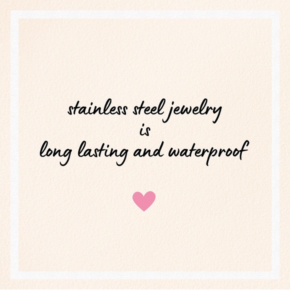 🧡10/$45🧡NEW 14K Gold Plated Croissant Stainless Steel Ring - Picture 7 of 12